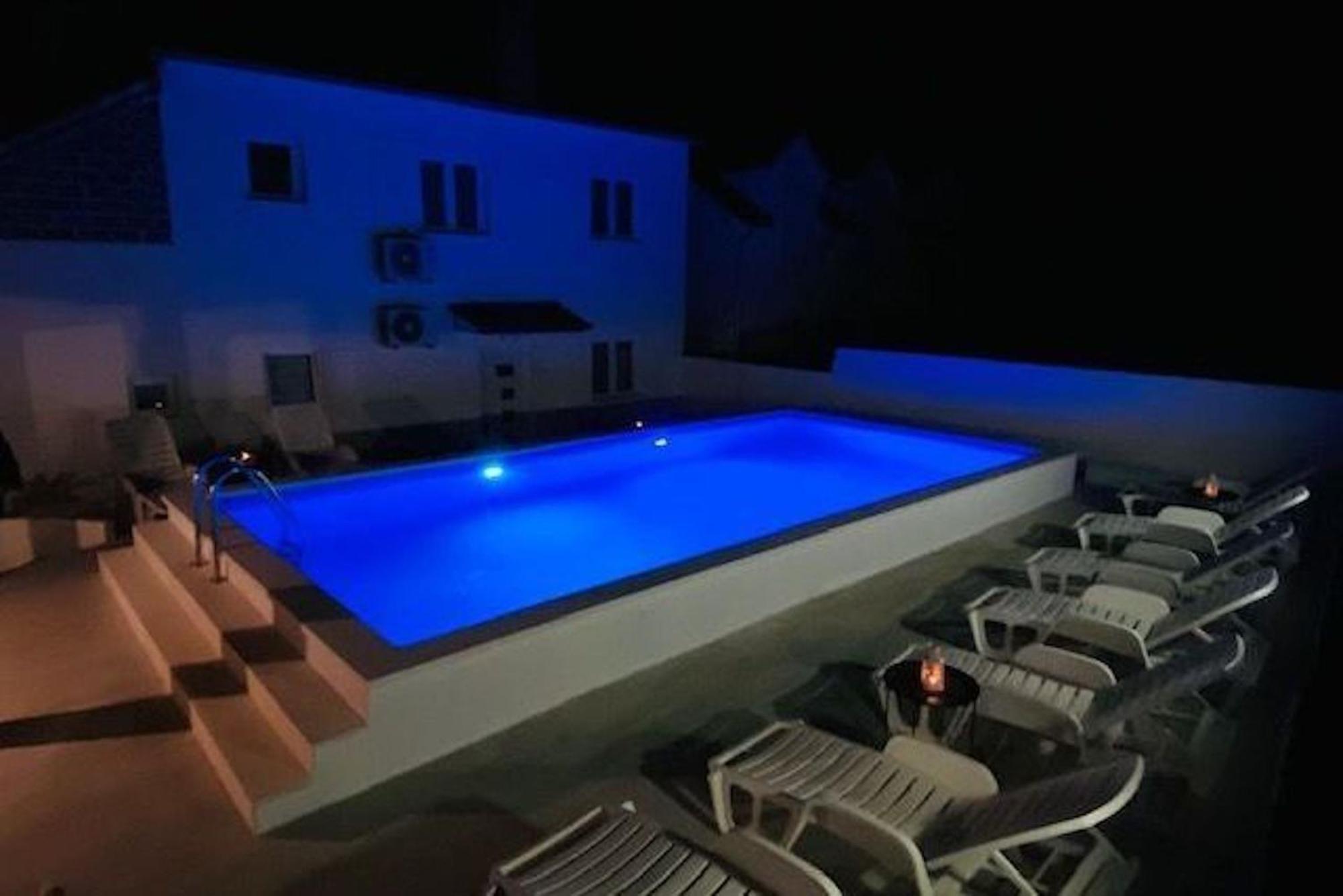 Villa Brazza Milna  Exteriör bild